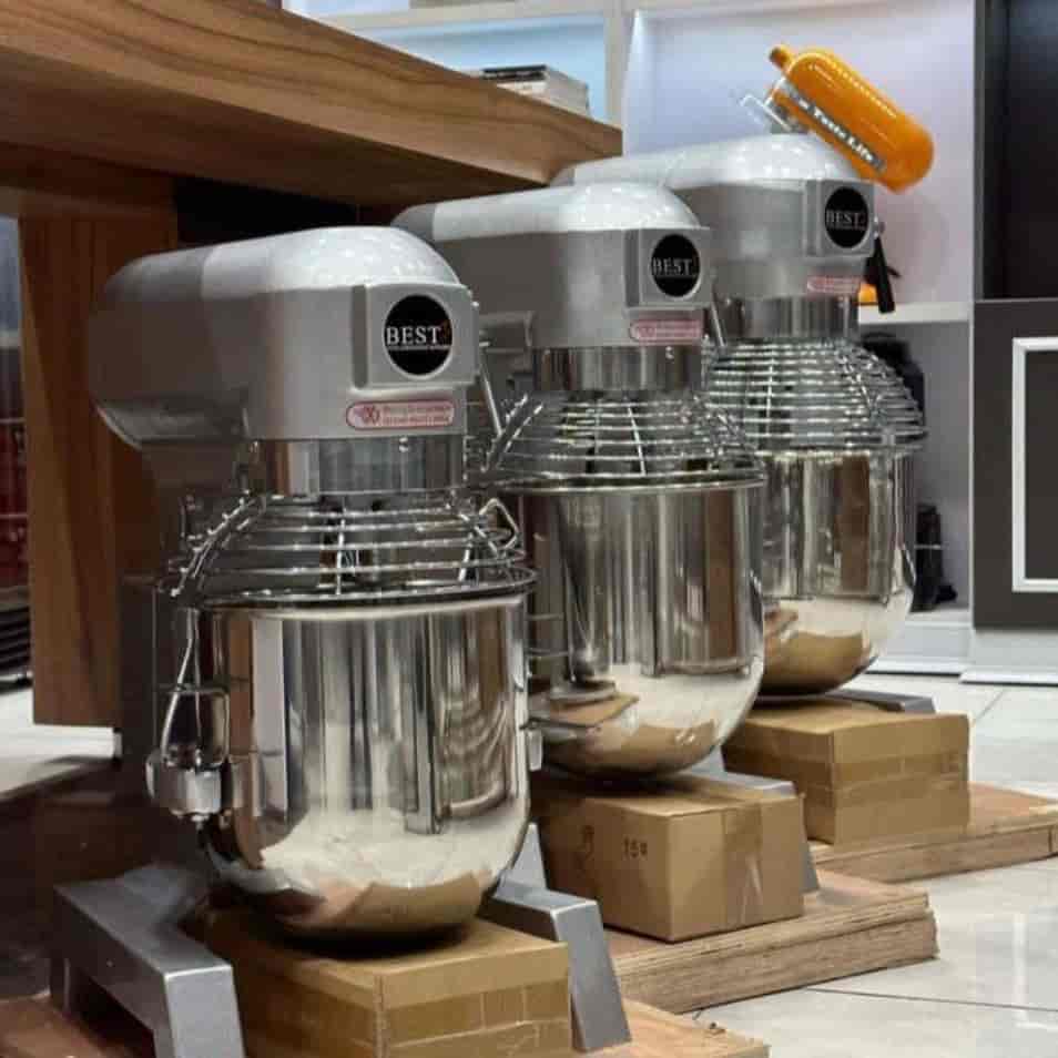 همزن صنعتی بست